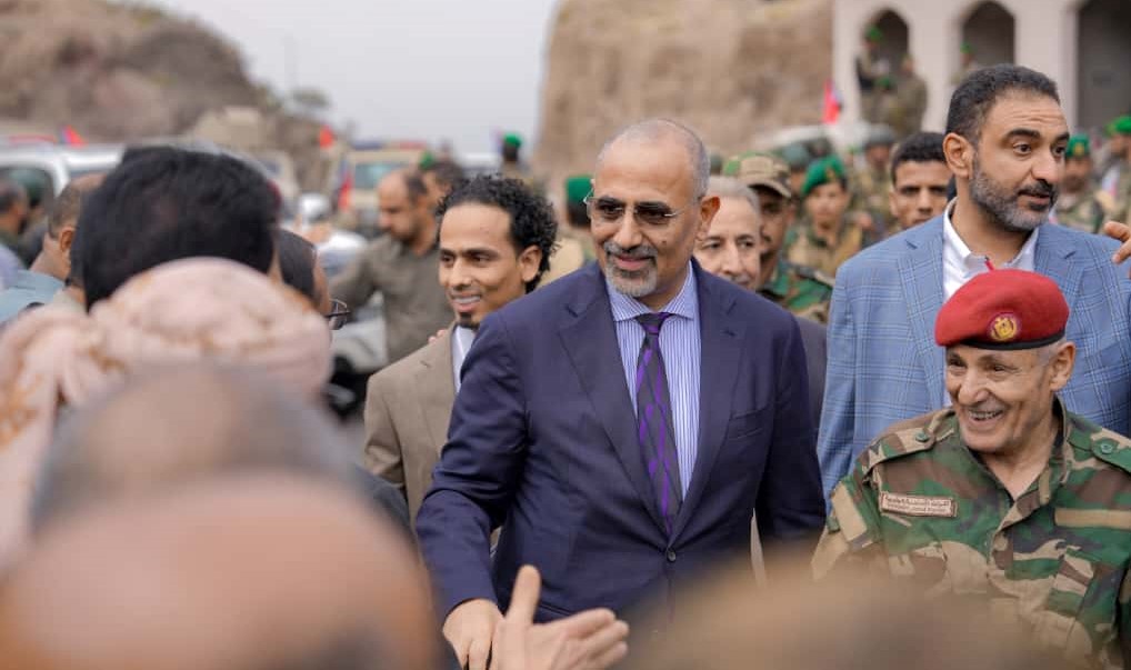 عيدروس الزُبيدي.. من «حركة حتم» برعاية إيران إلى «المجلس الانتقالي» برعاية الإمارات